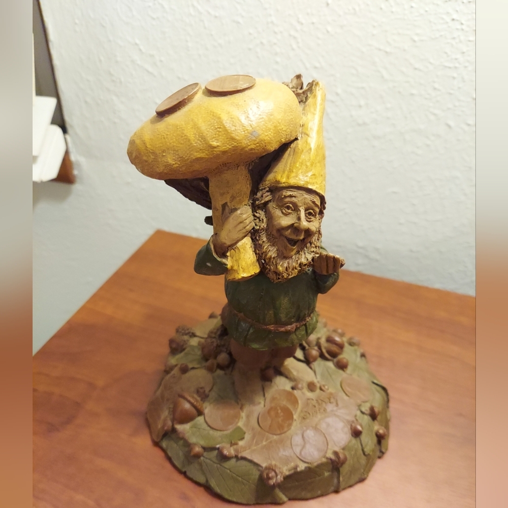 1988 Signed Tom Clark Whimsical Gnome Holding A Mushroom With Smiling Tree Coins